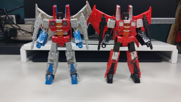 Transformers Generation Selects Red Wing In Hand Images  (2 of 26)